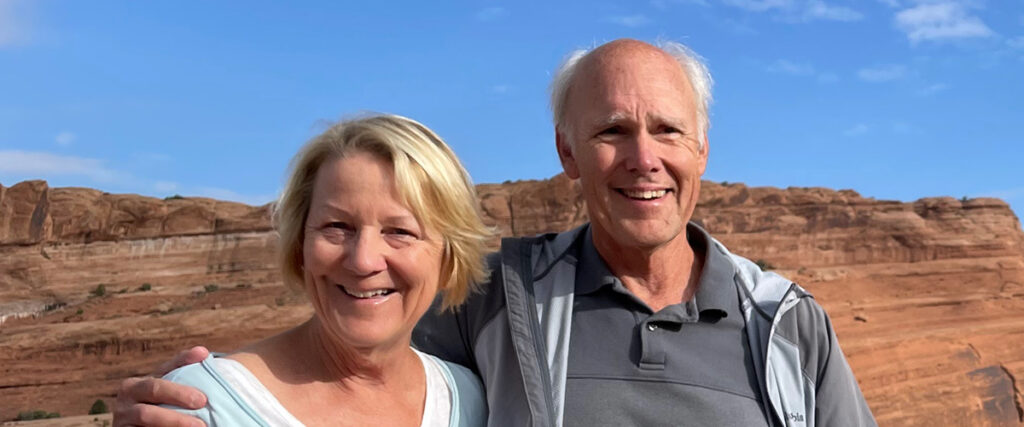 Lisa and her husband Ray hiking in Utah